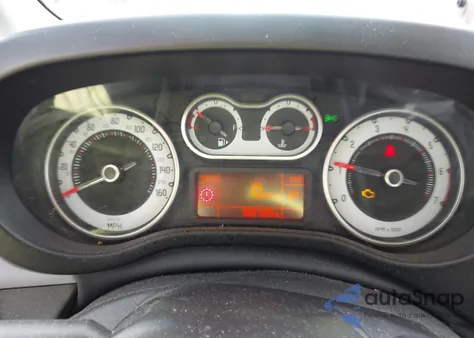 2014 Fiat 500L Easy из США, поврежденный, VIN ZFBCFABH0EZ011820